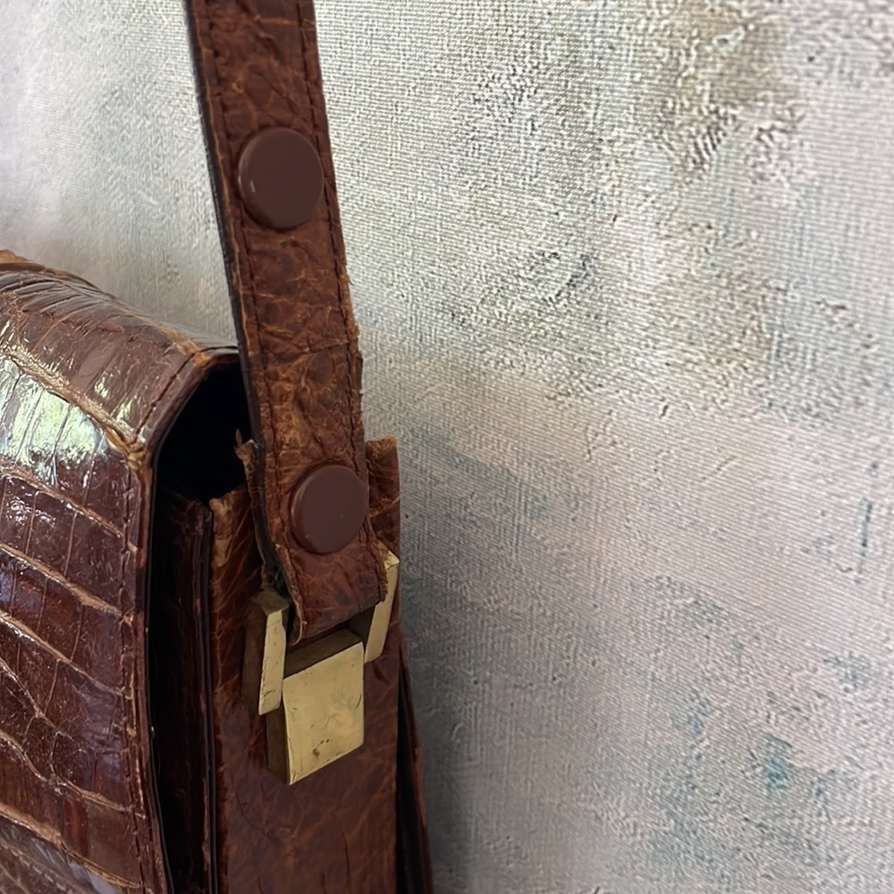 Rare & Exotic Crocodile & Alligator Turn Key Shoulder Bag - Picture 9 of 12